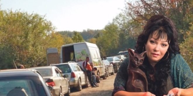 Nova "Baba Vanga" kod Leskovca: Hiljade ljudi traže pomoć vidovite Marine iz sela Mijajlica