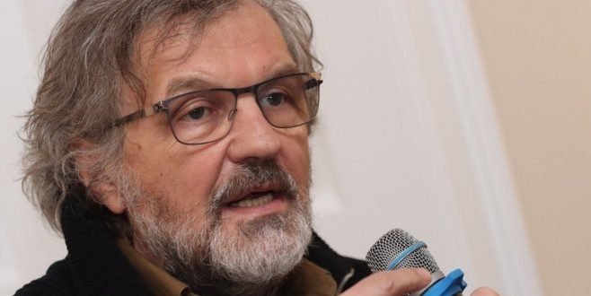 Emir Kusturica upozorava: „Srbija je dovedena do kraja, moramo se opredijeliti, bojim se puta ka NATO-u“