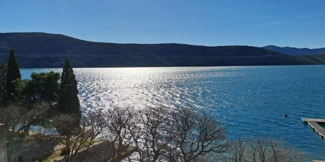 Neum očekuje rekordnu turističku sezonu: Gosti stižu sa svih strana, smještaj već popunjen