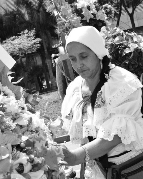 ZBOG GNUSNOG OBIČAJA I KRVI NA ČARŠAVU IMALA SAM JEZIVU PRVU BRAČNU NOĆ: Muž je legao na mene, a svekrva zakukala naglas