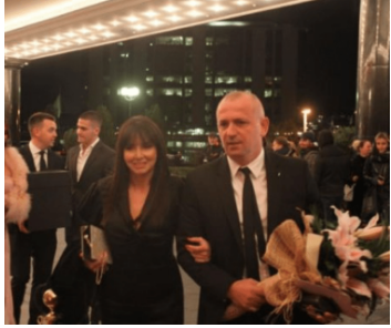 CECA JE lMALA VEZU S NJlM PRlJE 30 G0DlNA, a evo kako on izgleda danas: A 0V0 JE NJEG0VA ŽENA… ! (Foto)