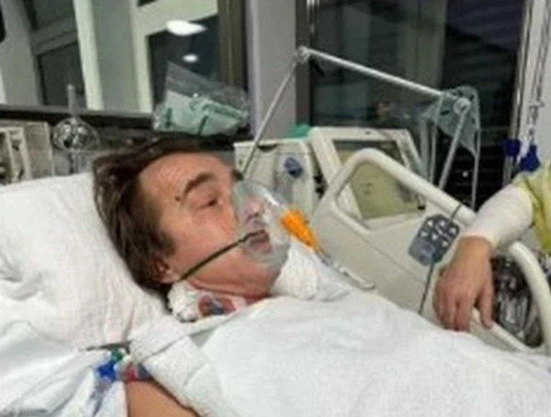 PJEVAČ “GRANDA” DOŽIVIO INFARKT Priključen na aparate, ugrađena mu hitno dva bajpasa