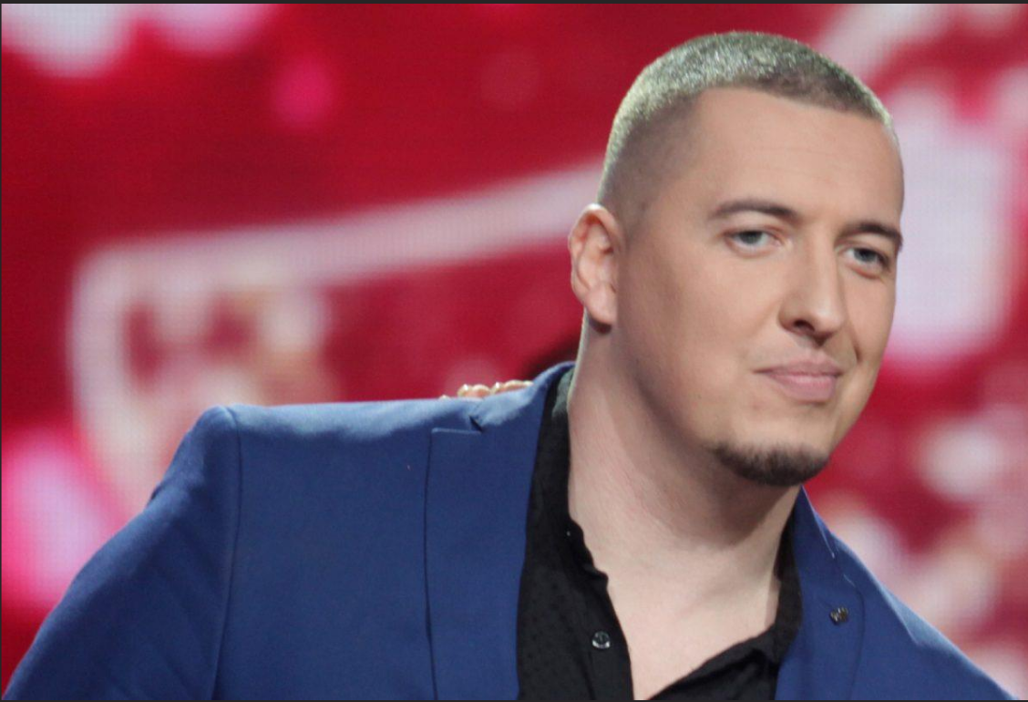 SPAVA0 SAM SA UDATIM ŽENAMA” Amar Gile bez dlake na jeziku: KAD čujete s kojom Našom POPULARNOM PJEVAČICOM JE BIO zgrozit ćete se..